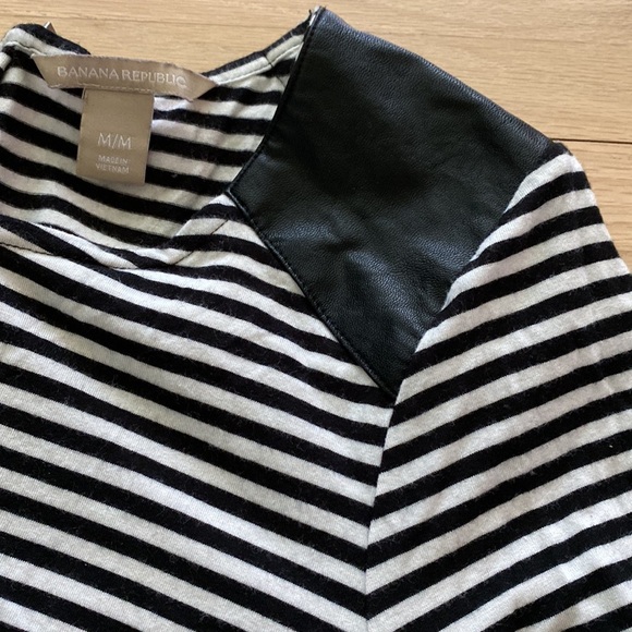 Banana Republic Striped Shirt with faux leather shoulder detail - Picture 4 of 4